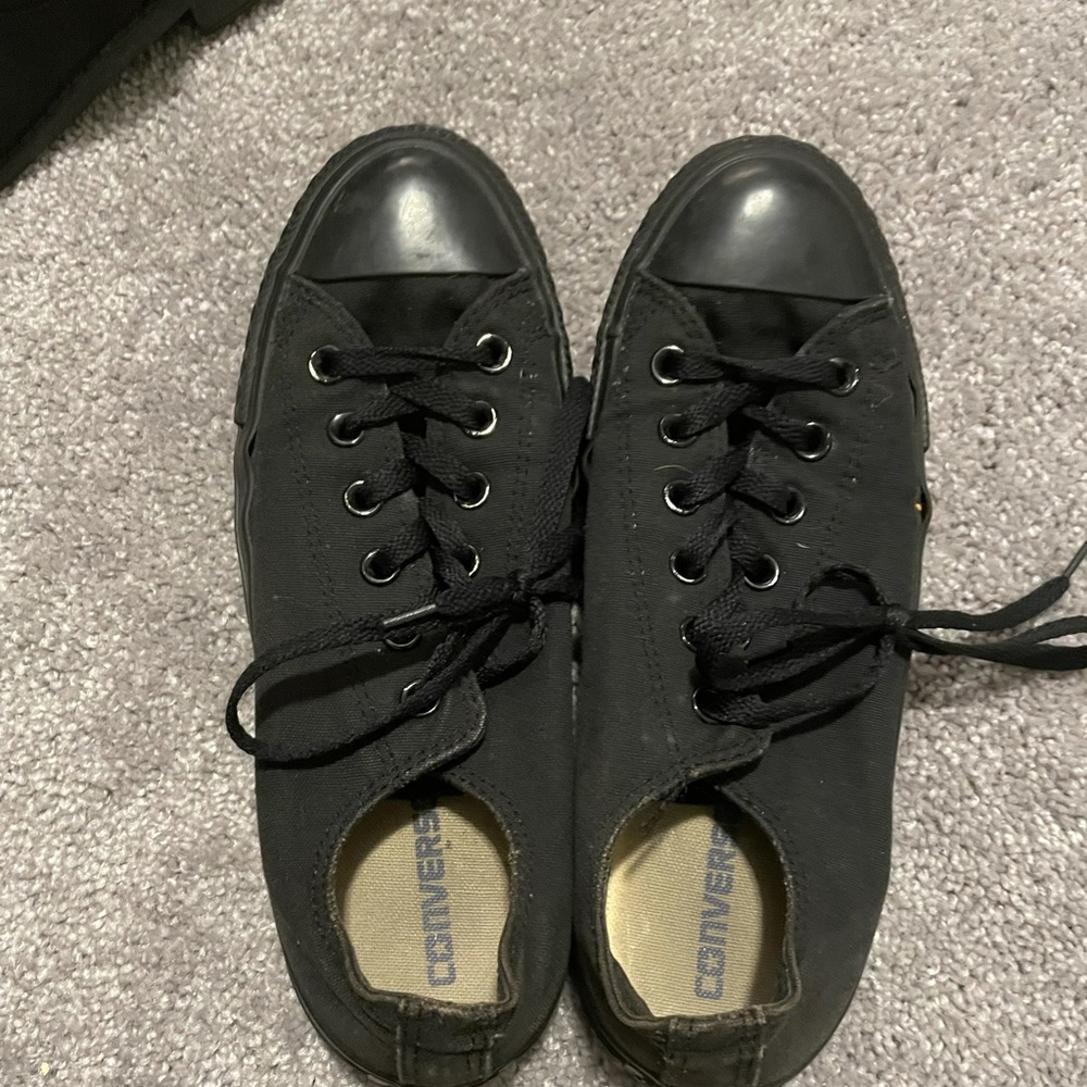 Black converses